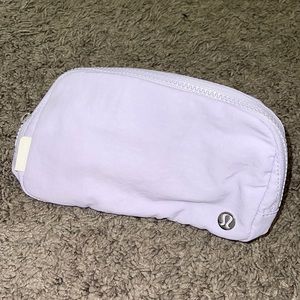 BRAND NEW LULULEMON EVERYWHERE BELT BAG